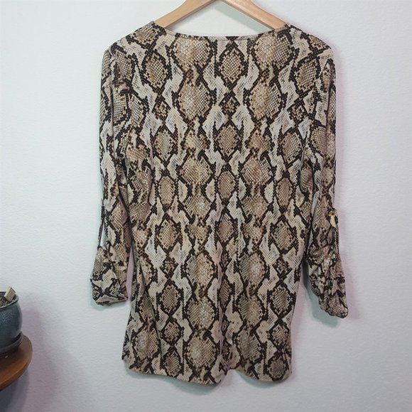Michael by Michael Kors V Neck Snake Skin Print - Picture 2 of 7